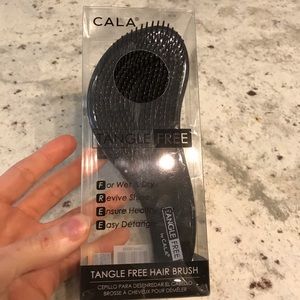 ❌SOLD ON OTHER SITE❌New Cala Tangle Free Wet Brush